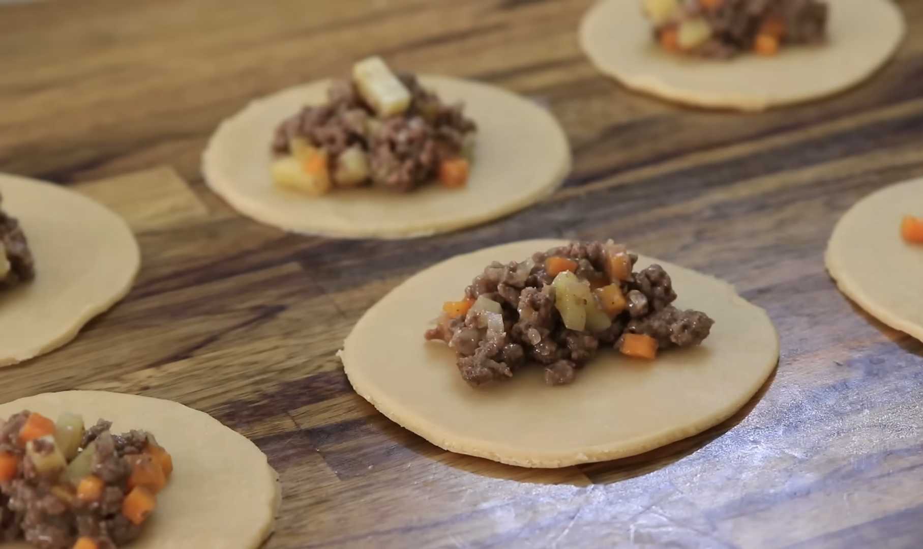 Tourtes à la viande nigérianes - Étape 18