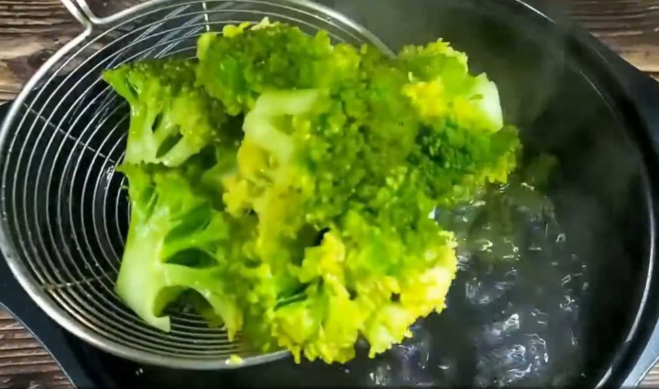 Entrée coréenne au brocoli et au sésame - Étape 4
