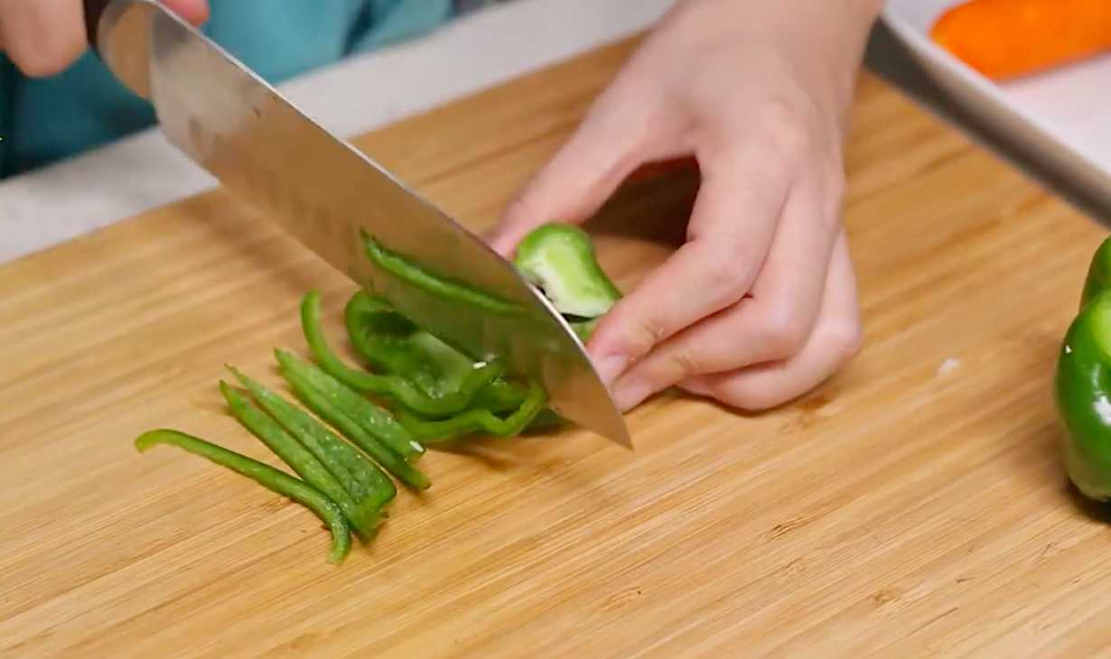 Japchae aux nouilles de verre frites - Étape 4