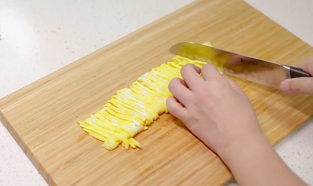 Japchae aux nouilles de verre frites - Étape 13