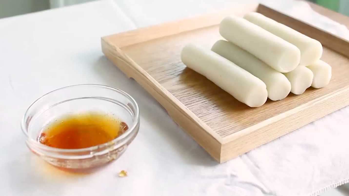 Bâtonnets de riz Garaetteok - Étape 11