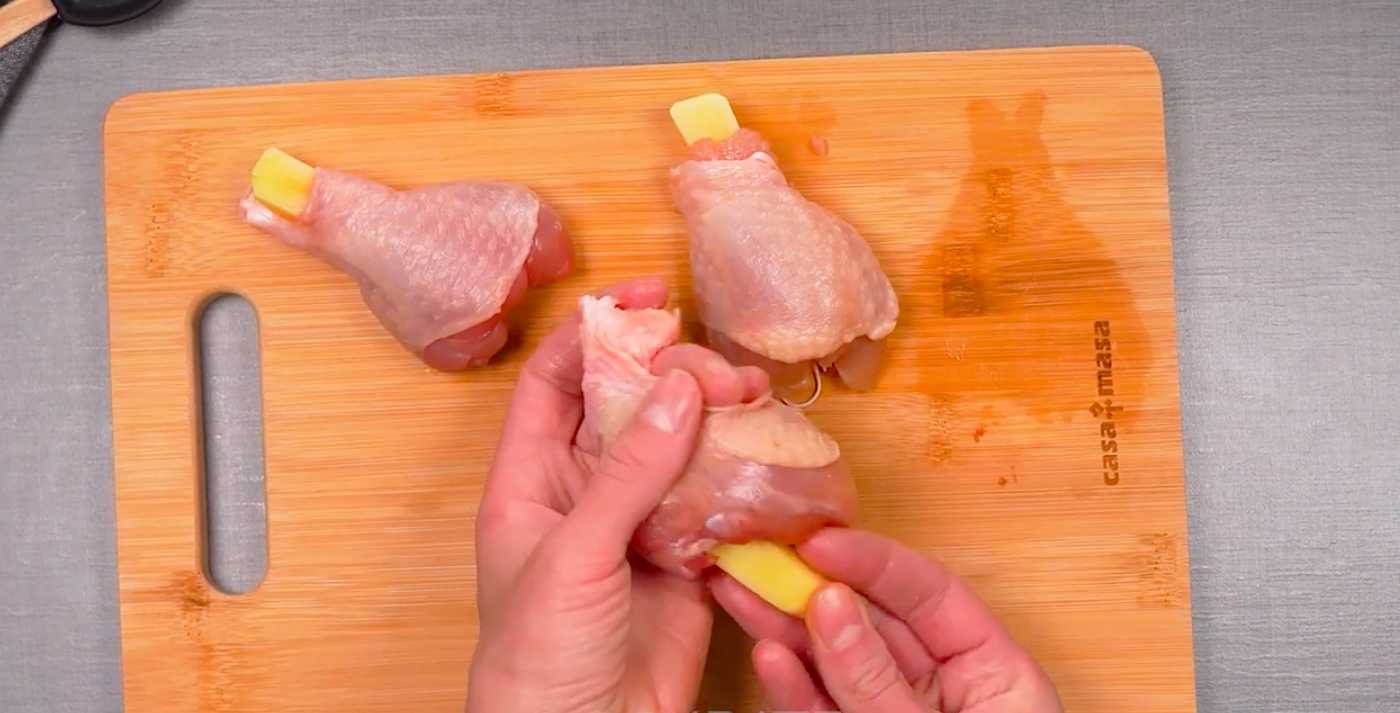 Cuisses de poulet farcies aux pommes de terre - Étape 2