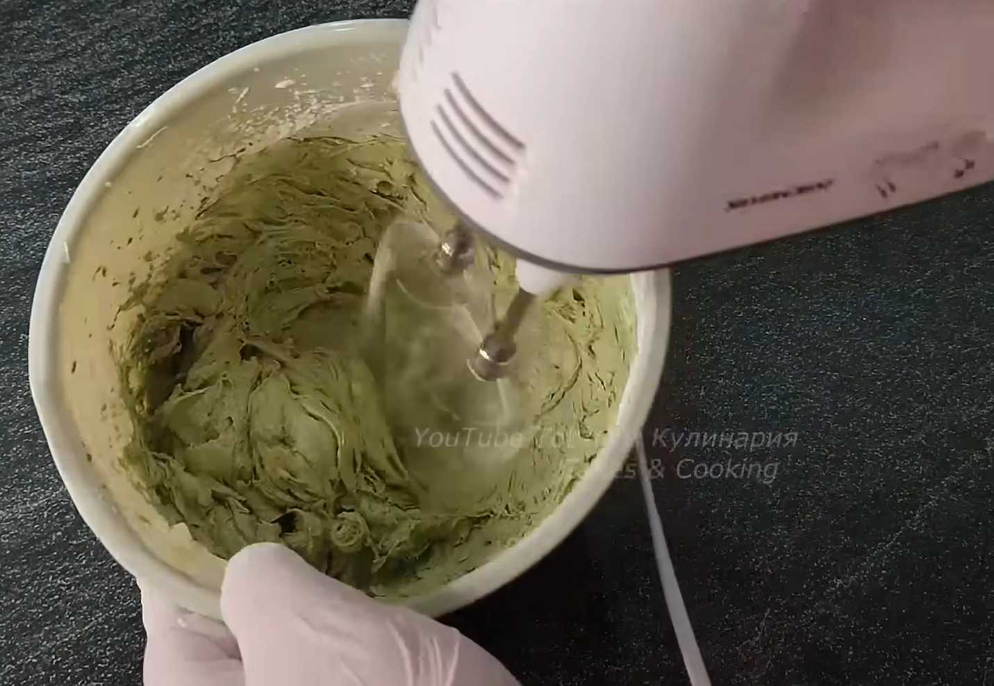 Roulé de meringue - Étape 13