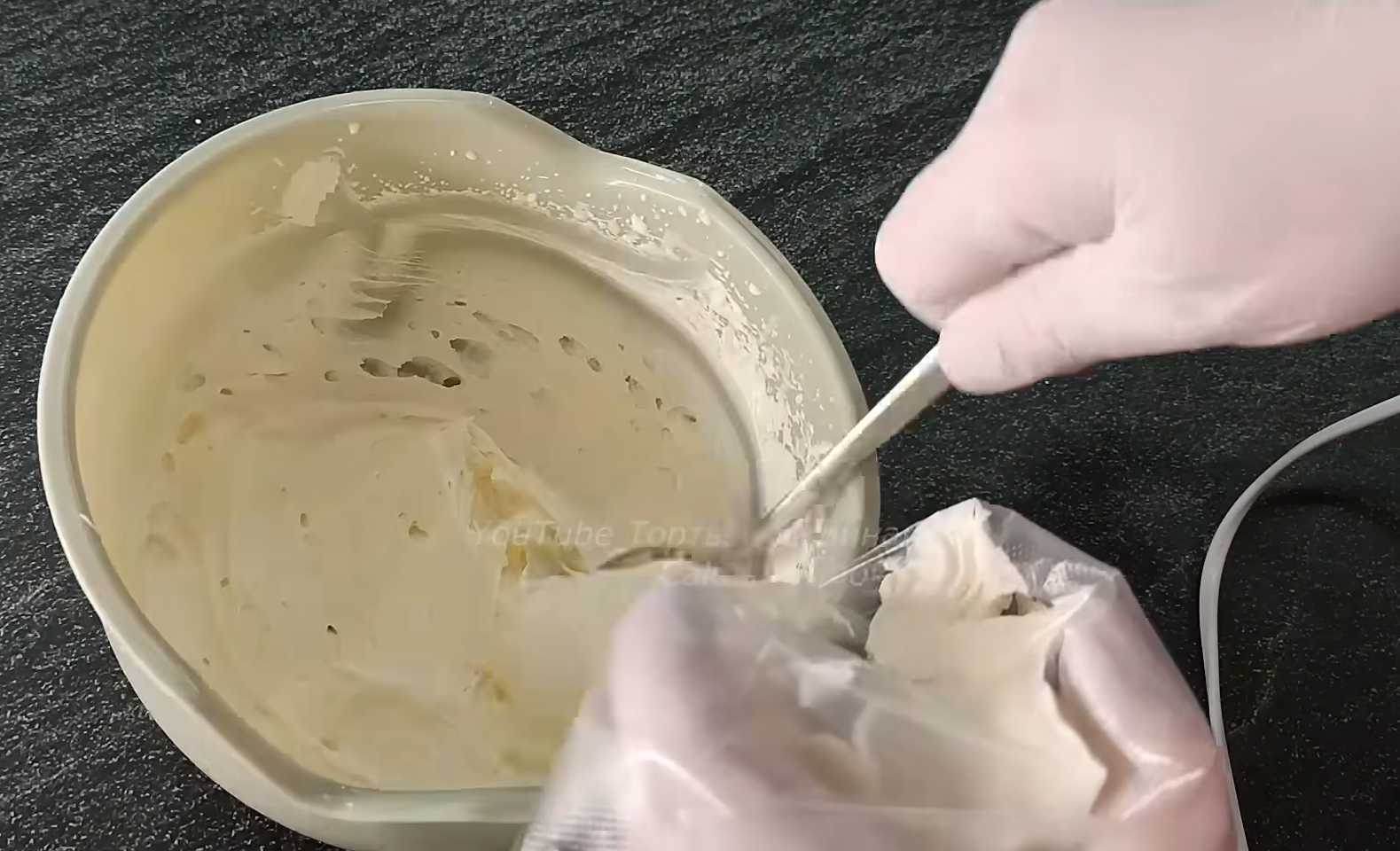 Roulé de meringue - Étape 12