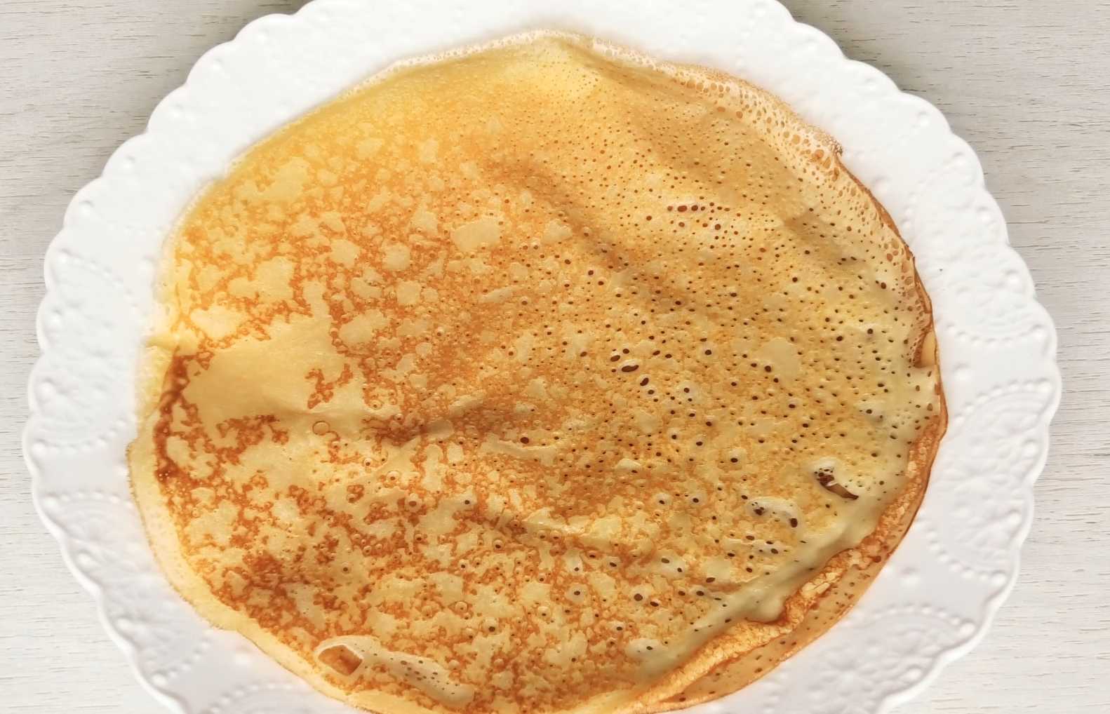 Crêpes au lait fermenté cuit et à l'eau bouillante - Étape 11