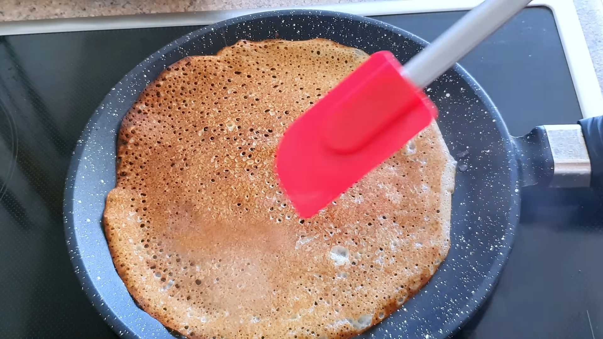 Crêpes sans soda ni lait - Étape 9
