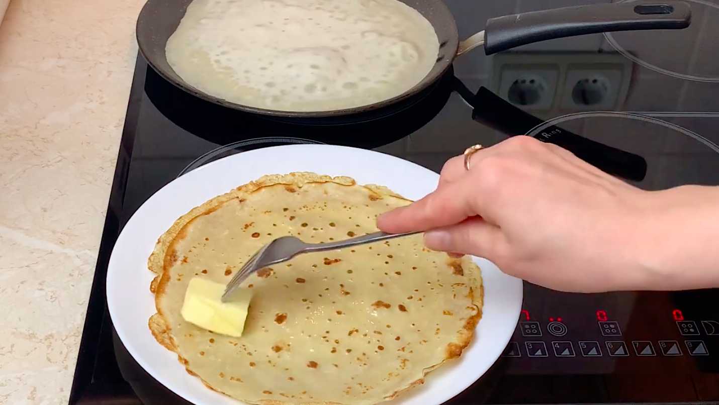 Crêpes au lait et aux œufs - Étape 12