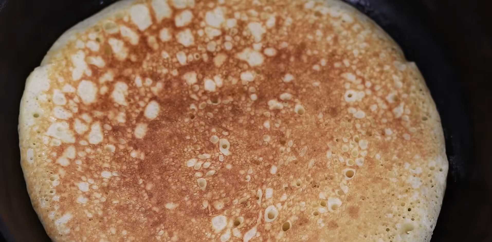 Crêpes à la levure avec du lait - Étape 10