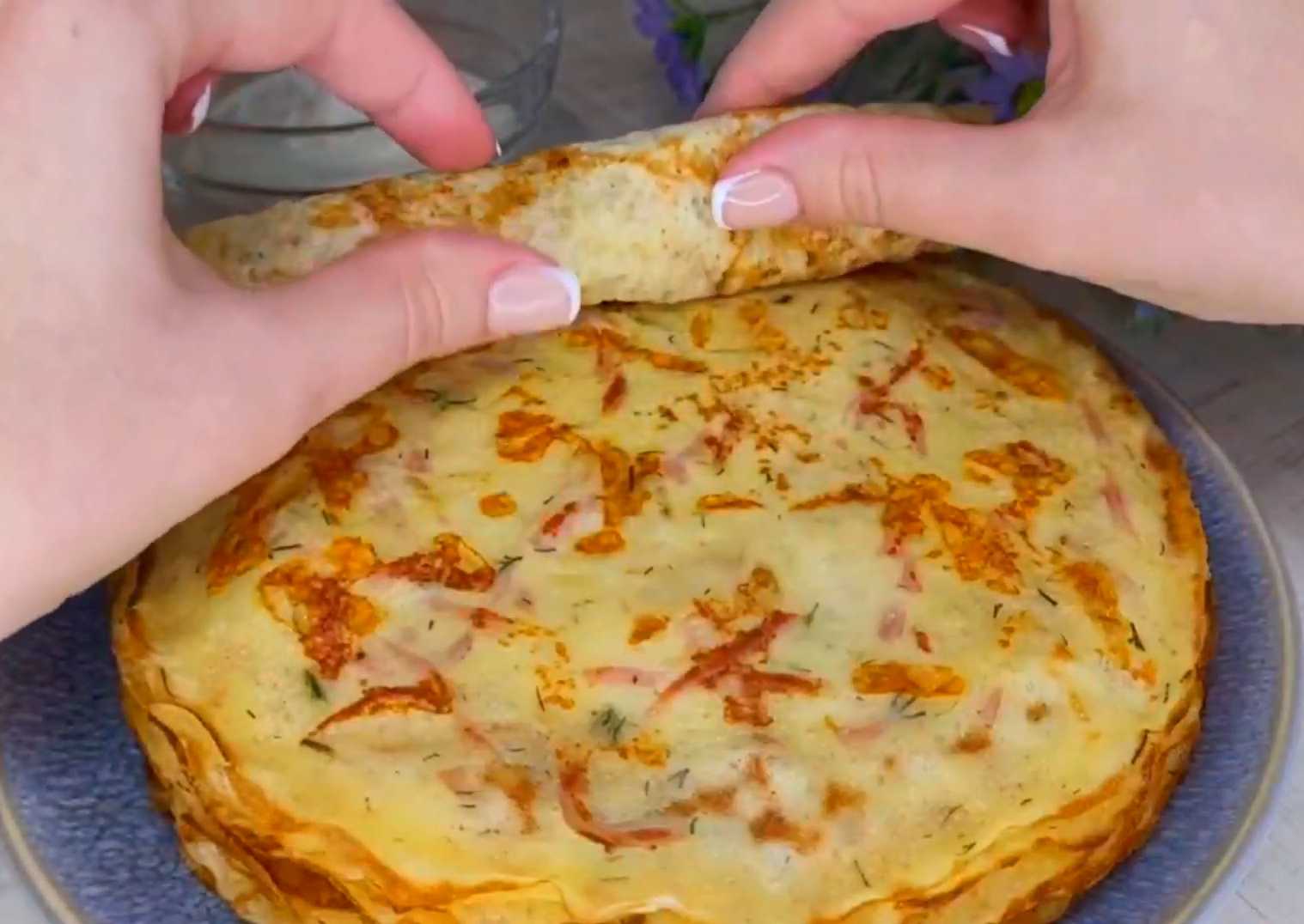 Crêpes au lait avec saucisse et fromage - Étape 13