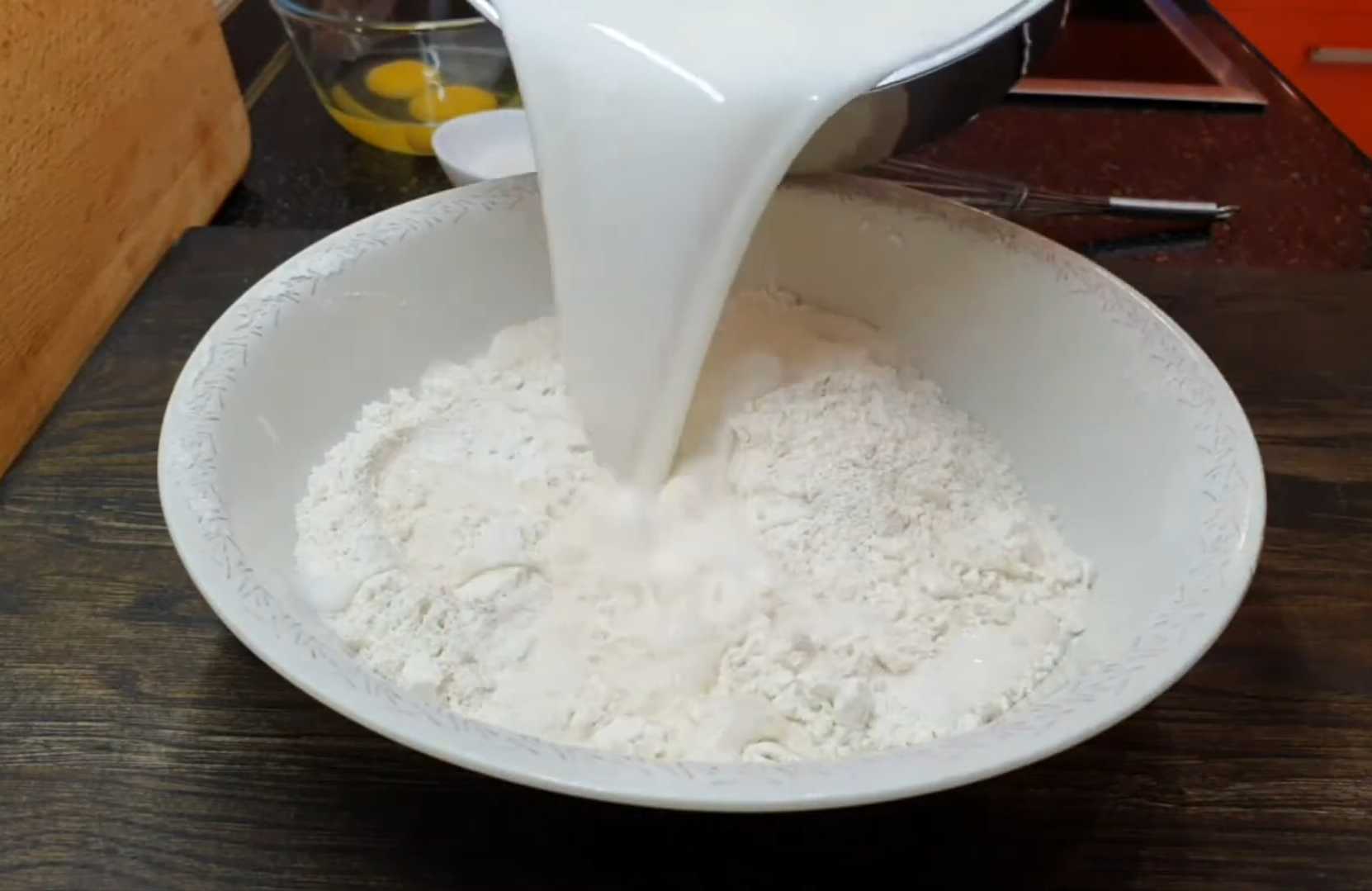 Crêpes à la levure et au kéfir - Étape 3