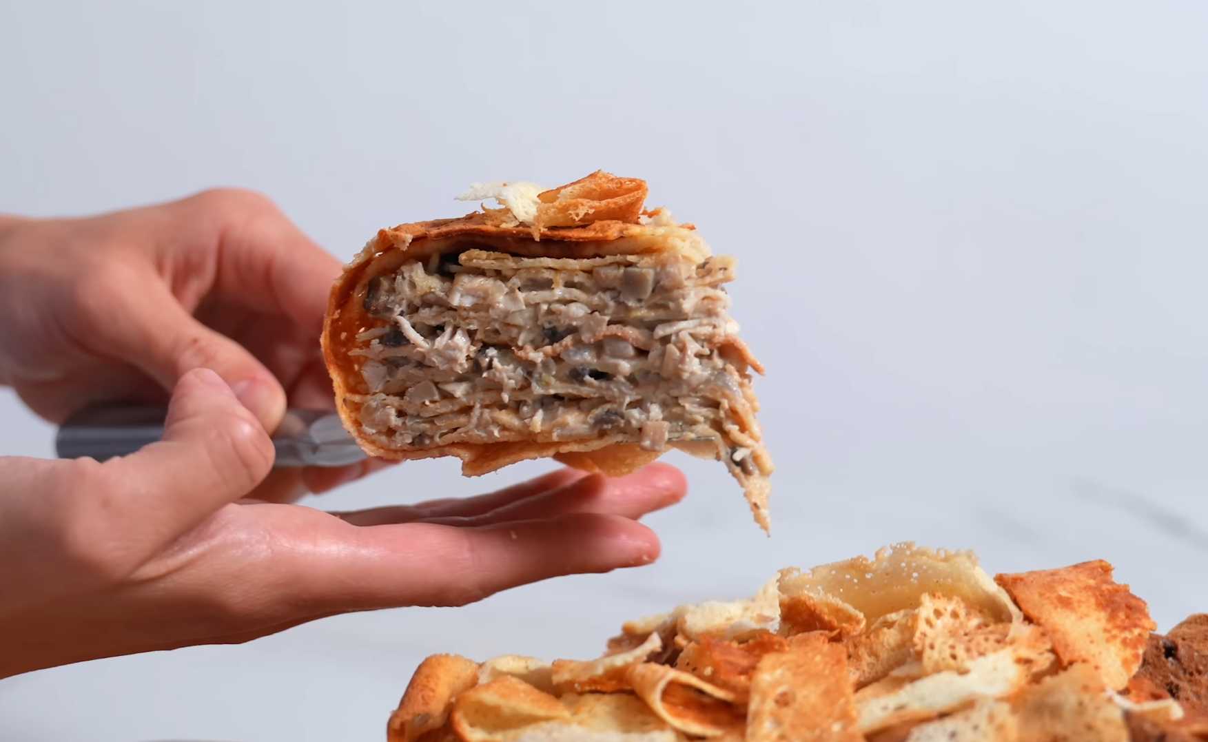 Tourte aux crêpes au poulet et aux champignons - Étape 12