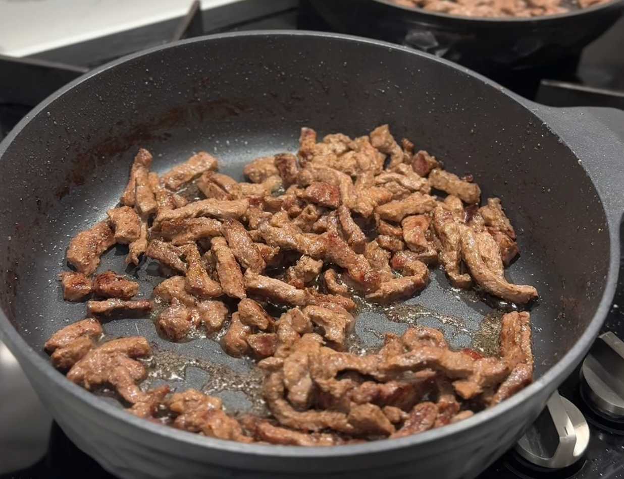 Bœuf Stroganoff à la crème fraîche - Étape 4