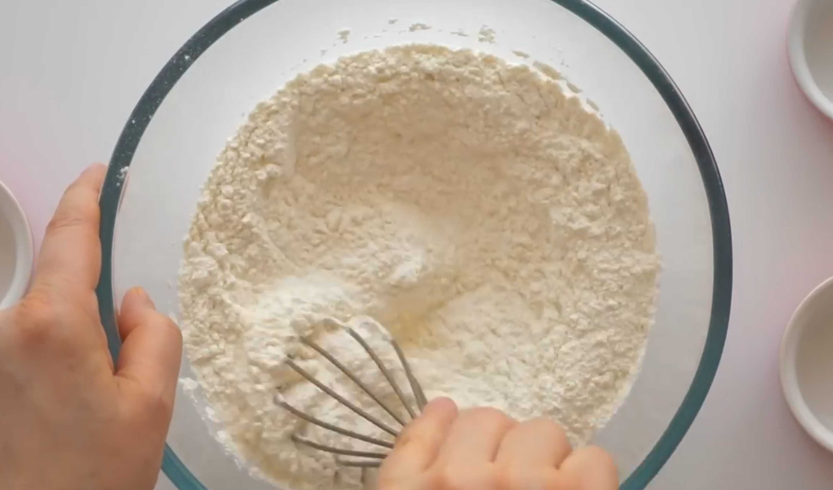 Gâteau de Pâques au fromage blanc sans levure - Étape 2