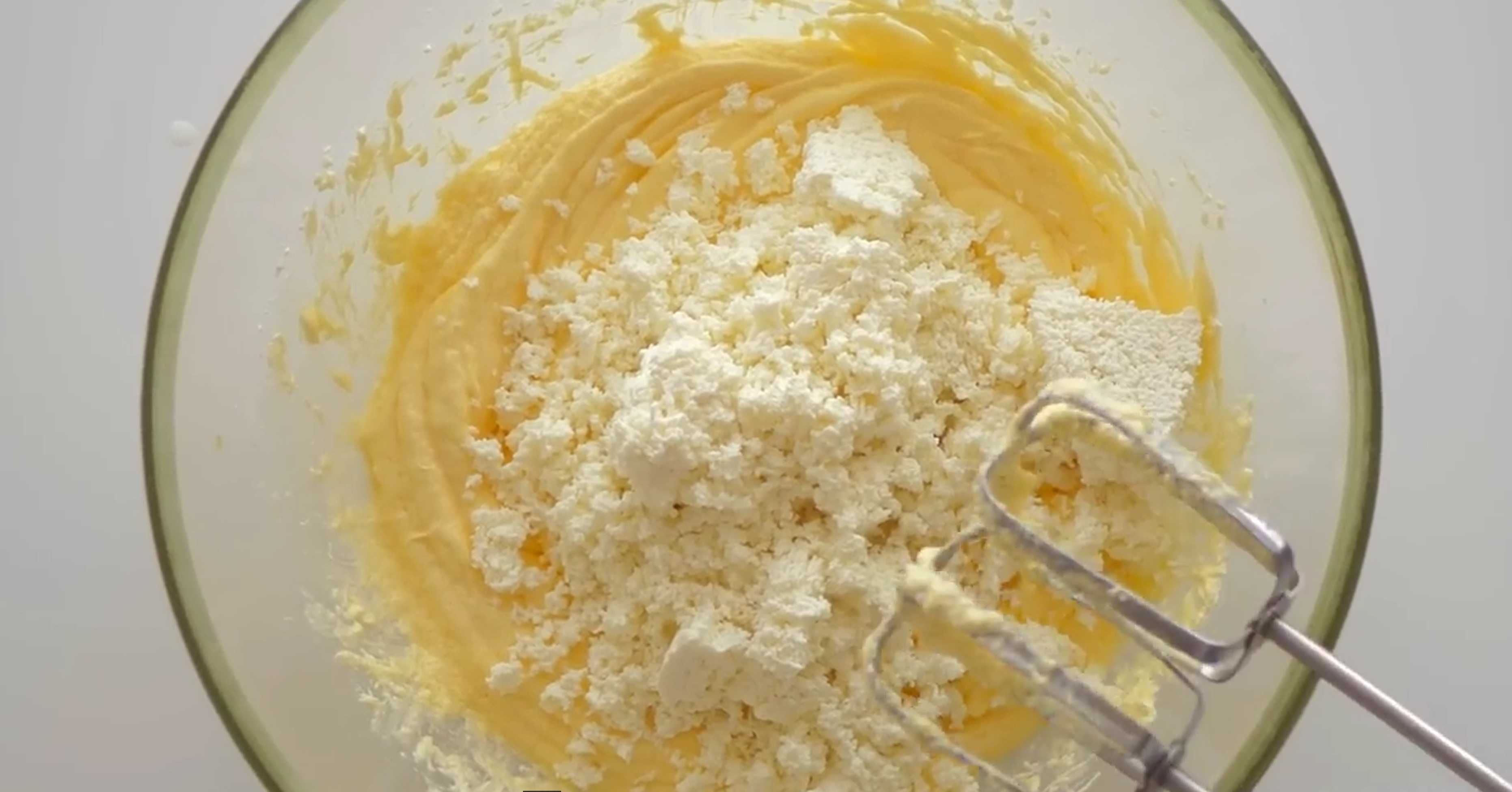 Gâteau de Pâques au fromage blanc sans levure - Étape 5