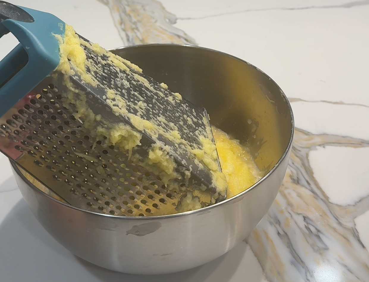 Crêpes de pommes de terre sans farine à la crème fraîche - Étape 2