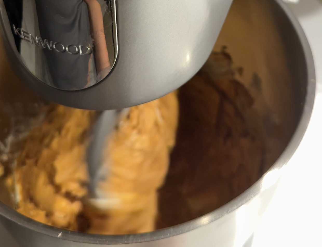 Gâteau à la crème de lait concentré bouilli - Étape 3