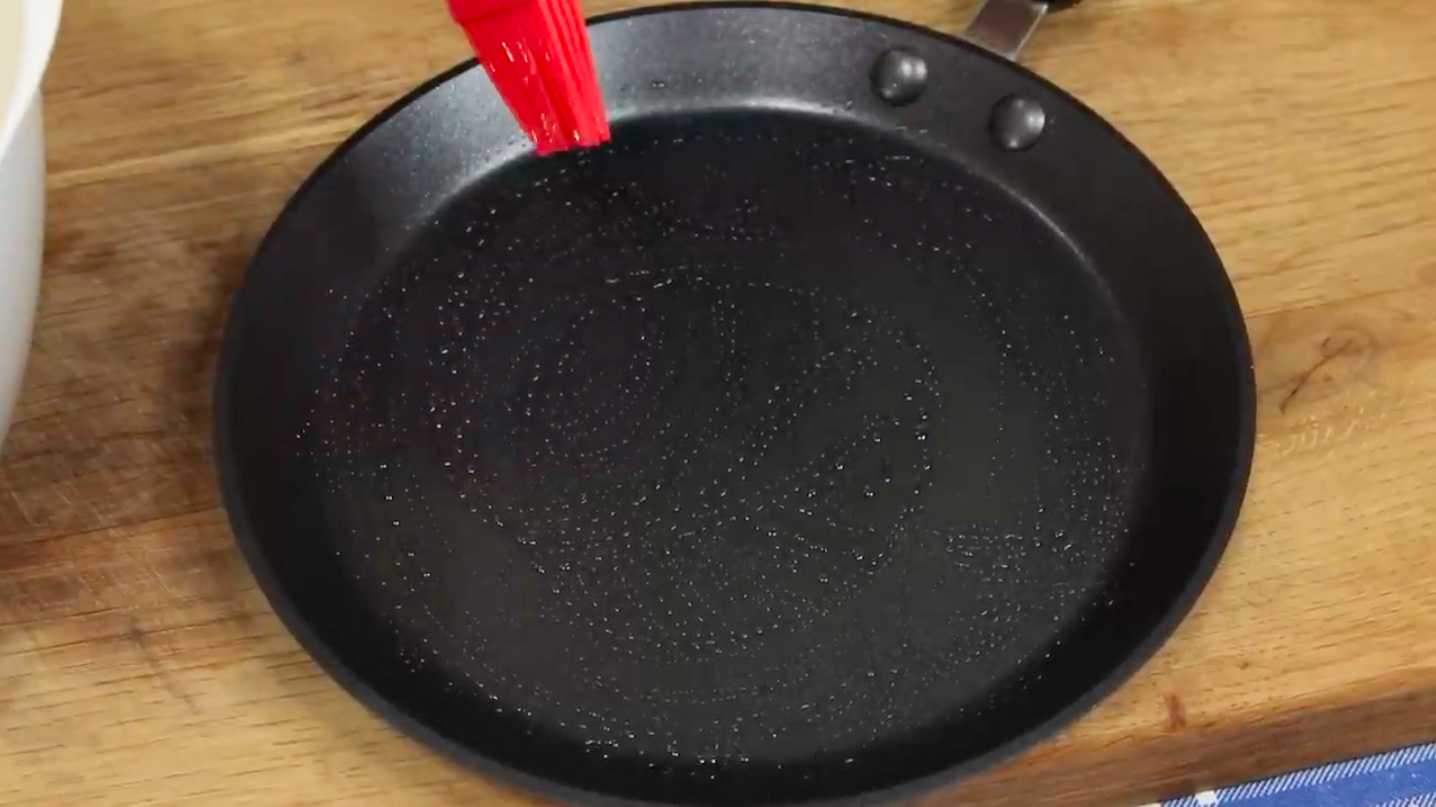 Crêpes russes au lait - Étape 8