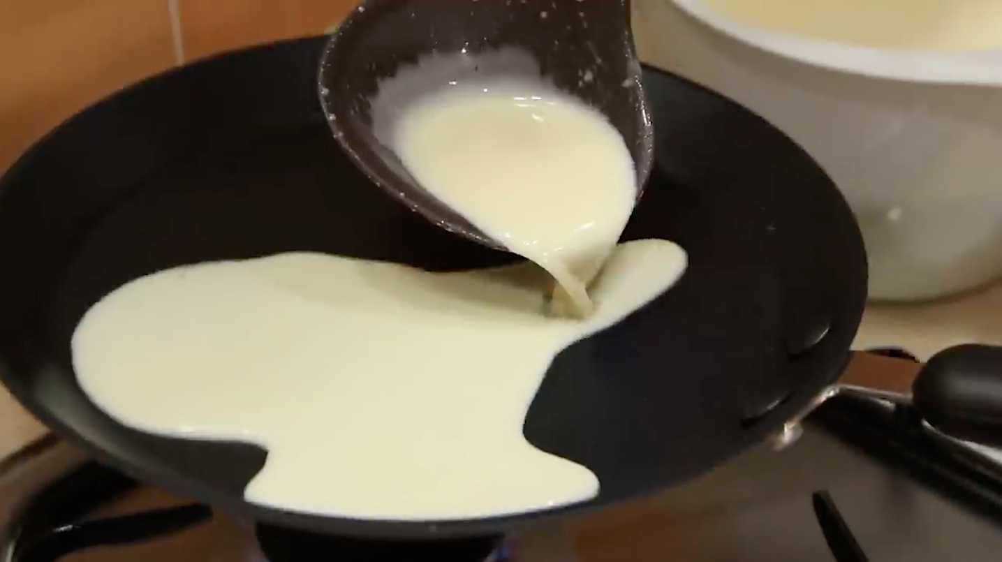 Crêpes russes au lait - Étape 9