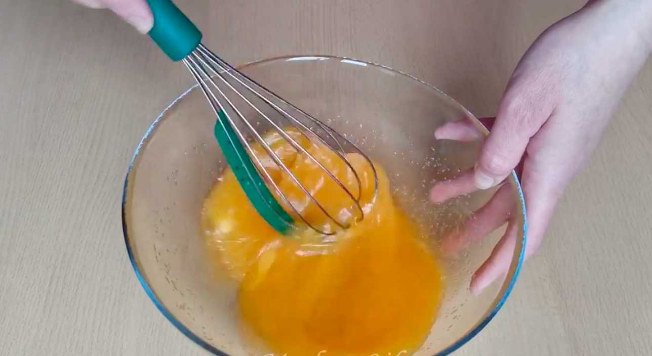 Crêpes au chocolat avec du lait - Étape 2