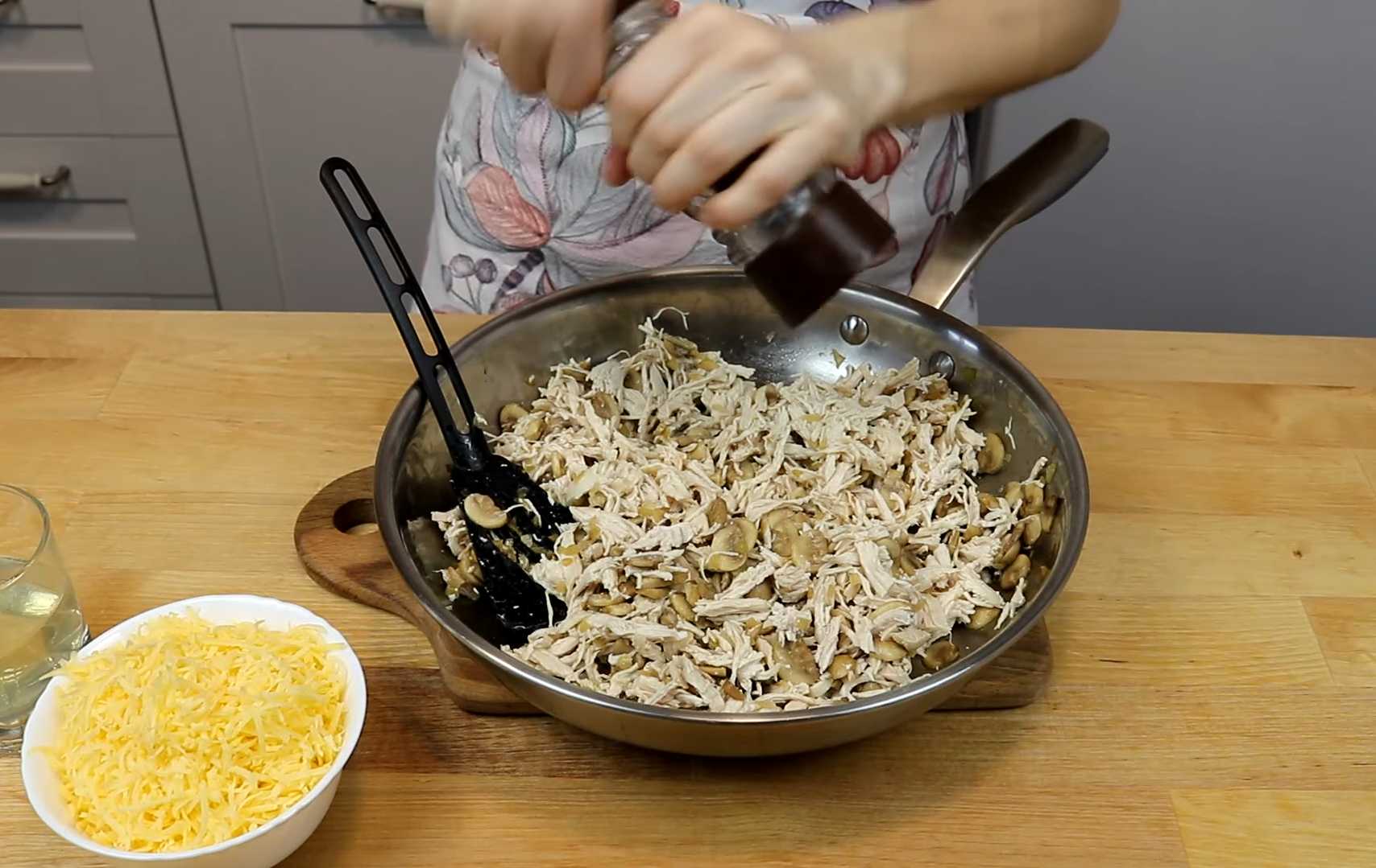 Crêpes au poulet, aux champignons et au fromage - Étape 16