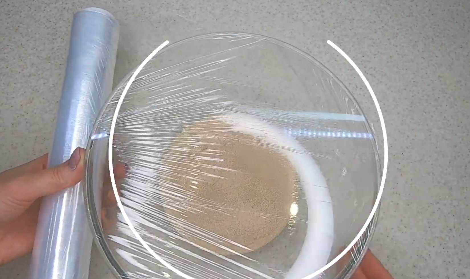 Crêpes au fromage blanc et aux raisins secs - Étape 1