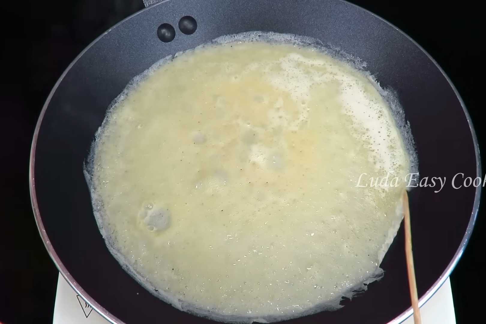 Crêpes à l'amidon et au lait - Étape 9