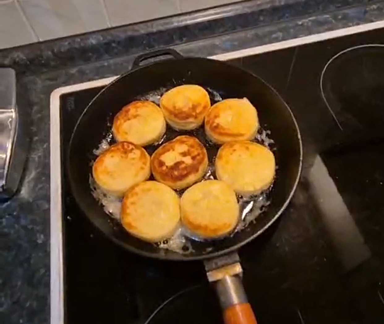Gâteaux au fromage et au miel - Étape 10