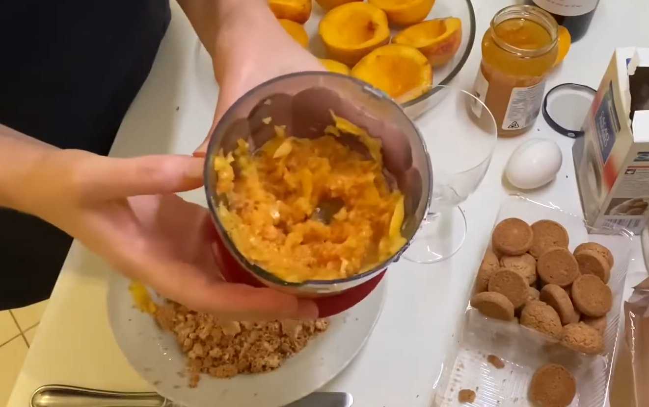 Pêches cuites au four à l'italienne - Étape 4