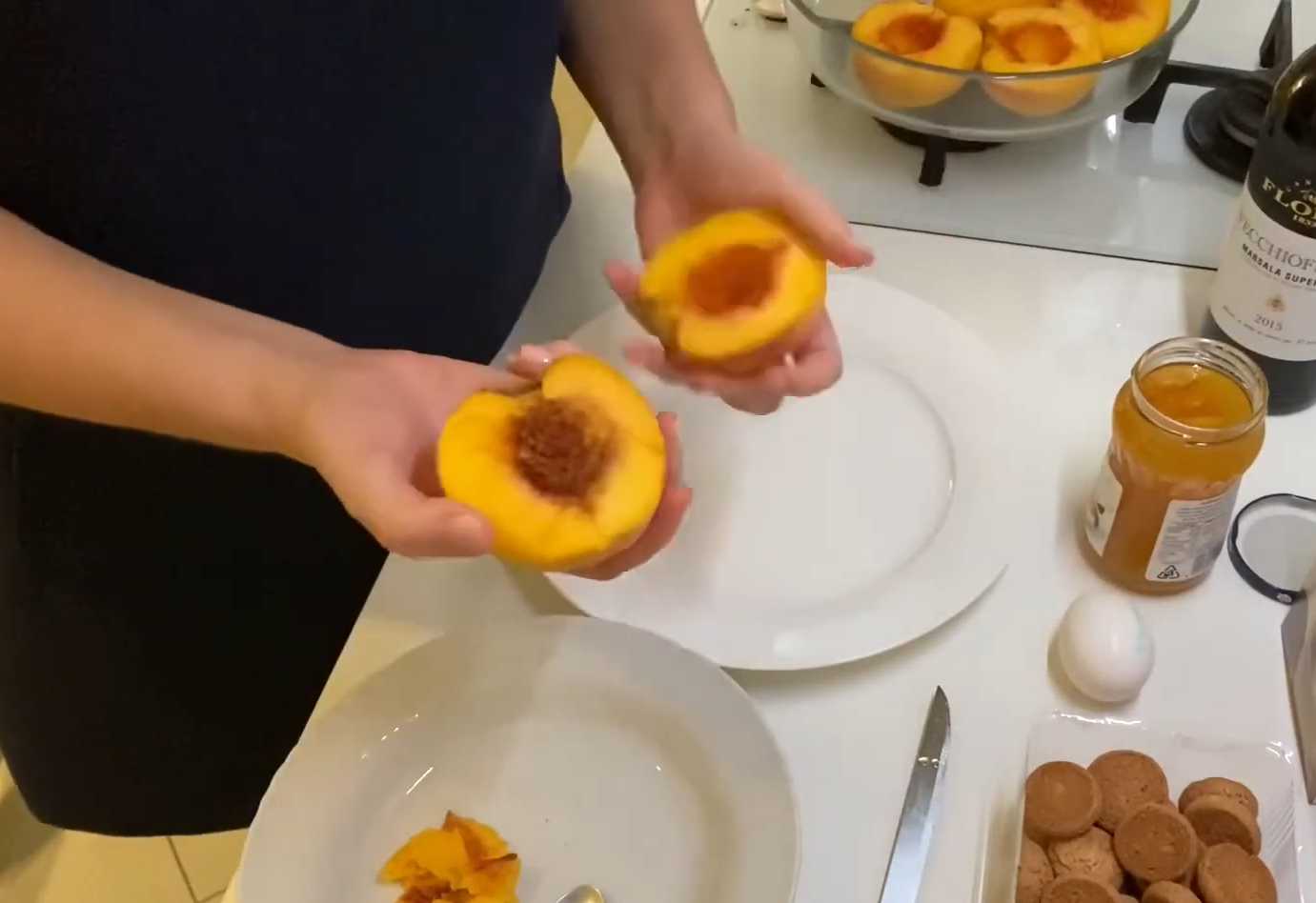 Pêches cuites au four à l'italienne - Étape 1