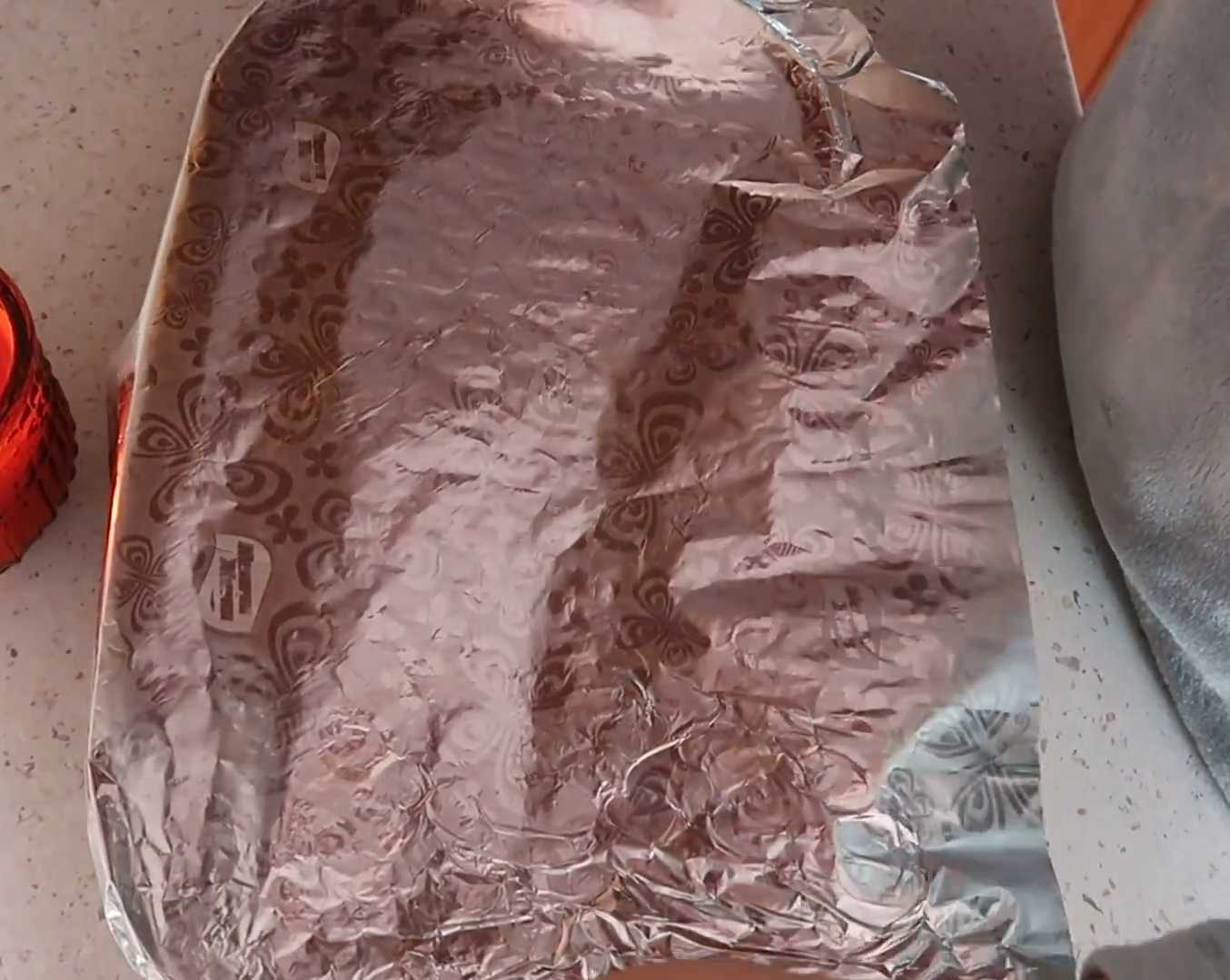 Coings cuits au four avec du miel, de la cannelle et des clous de girofle - Étape 7