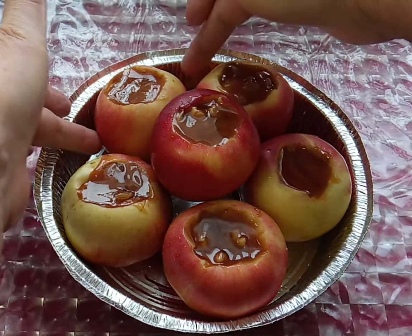 Pommes au four avec miel et noix - Étape 5