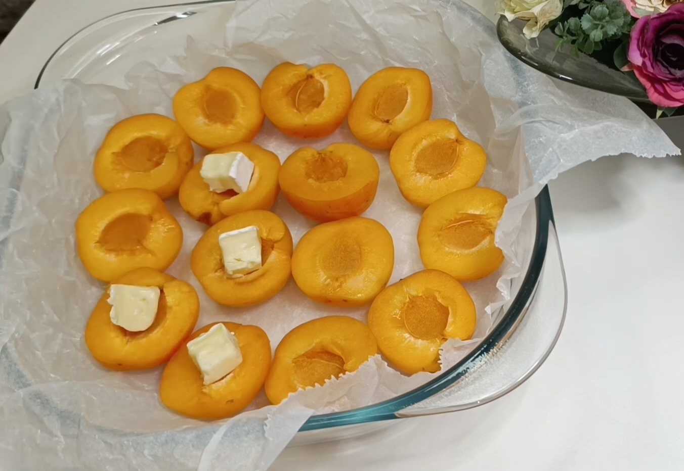 Abricots au four avec fromage et noix - Étape 5