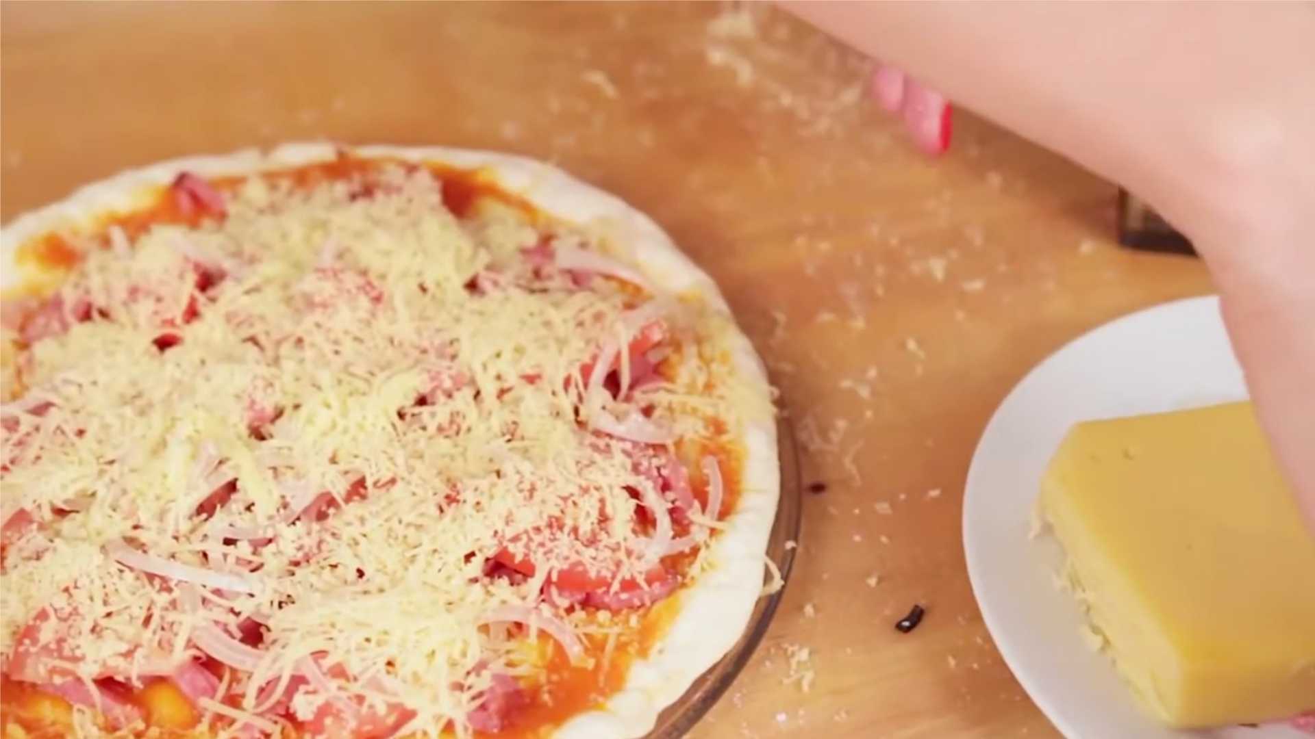 Pizza express au micro-ondes en 5 minutes - Étape 11