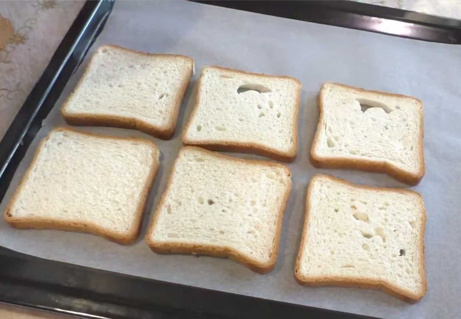 Pizza sur pain grillé au four - Étape 1