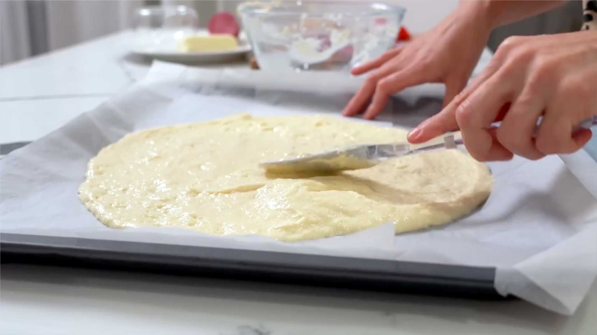 Pizza à croûte de saucisse - Étape 9