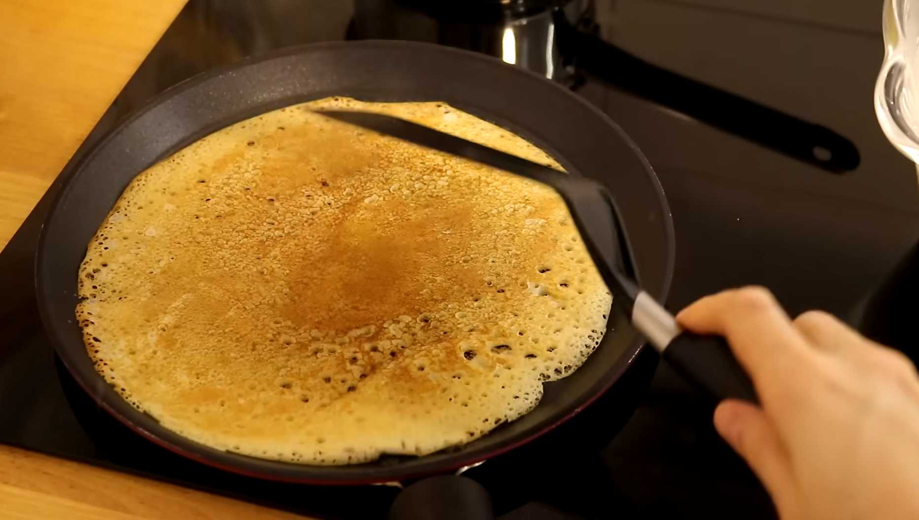 Crêpes à la levure sèche et au lait - Étape 11