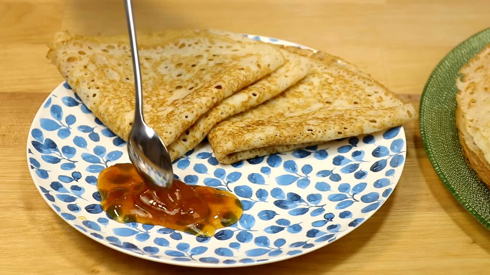 Crêpes à la levure sèche et au lait - Étape 13