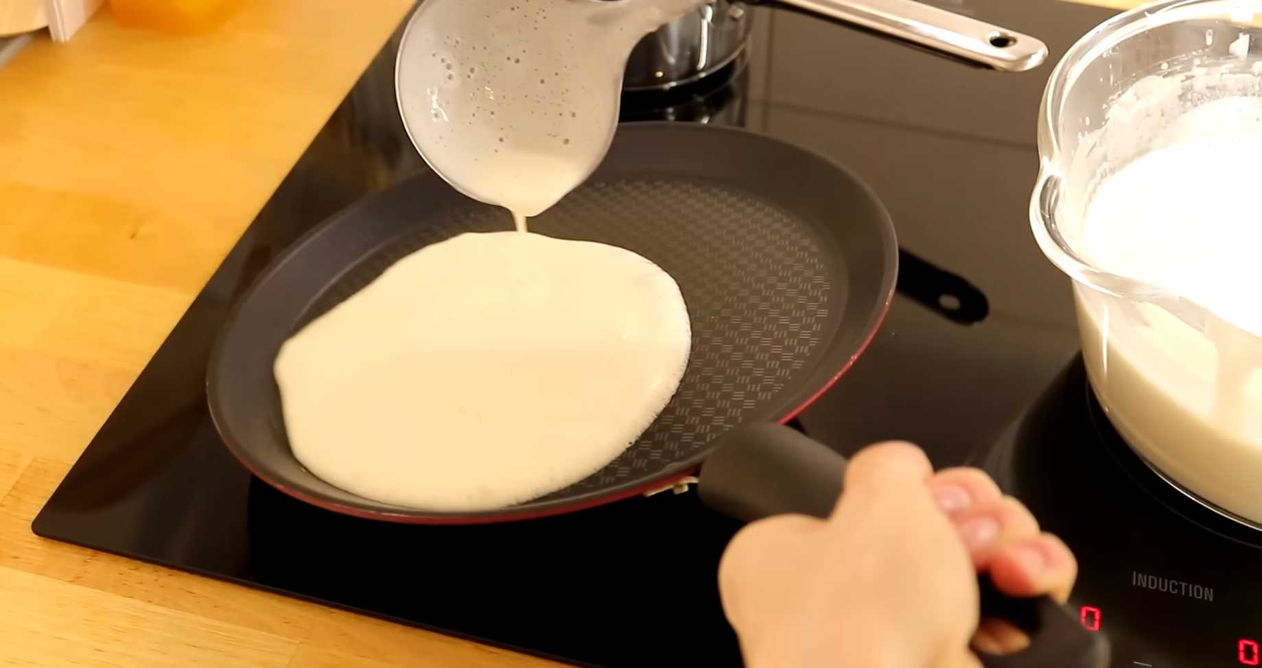 Crêpes à la levure sèche et au lait - Étape 9