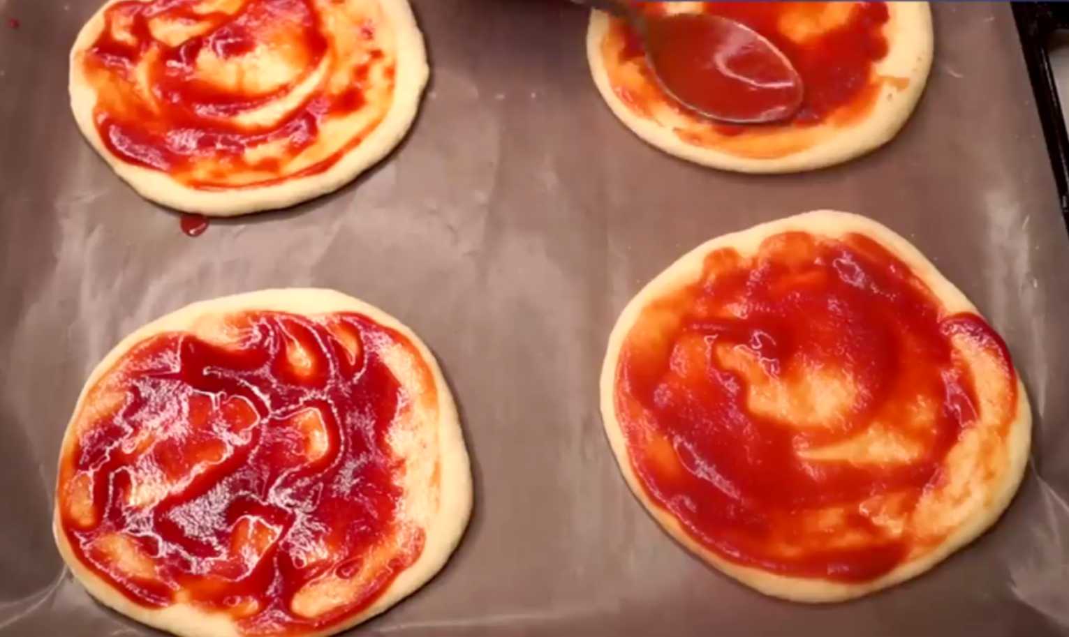 Mini pizza scolaire - Étape 10