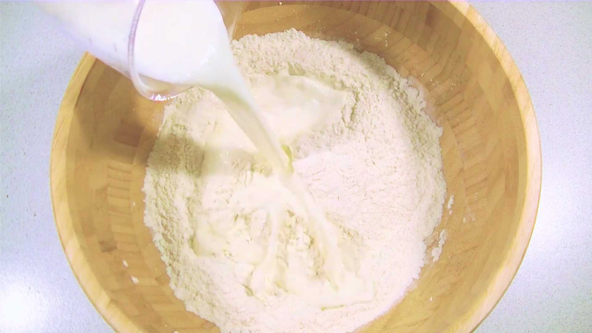 Pizza ananas et poulet - Étape 2