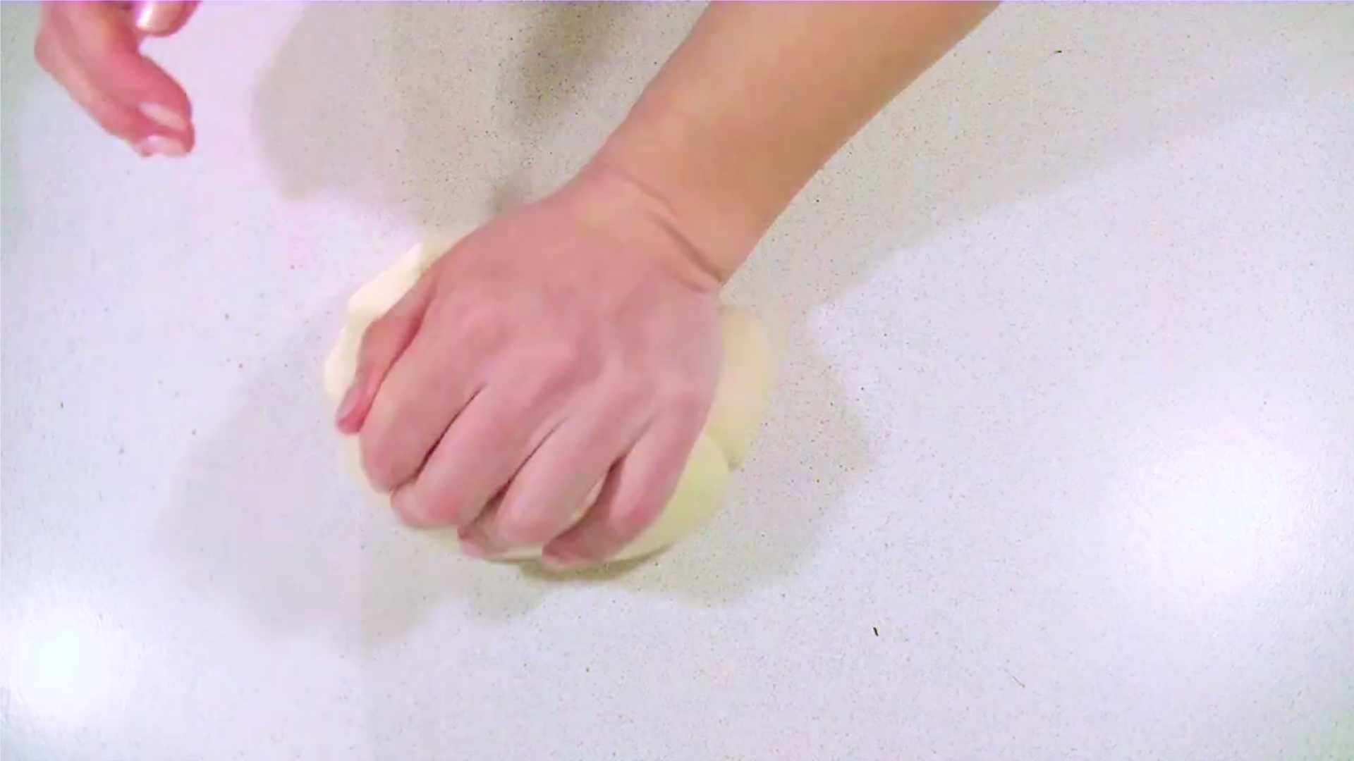 Pizza ananas et poulet - Étape 3