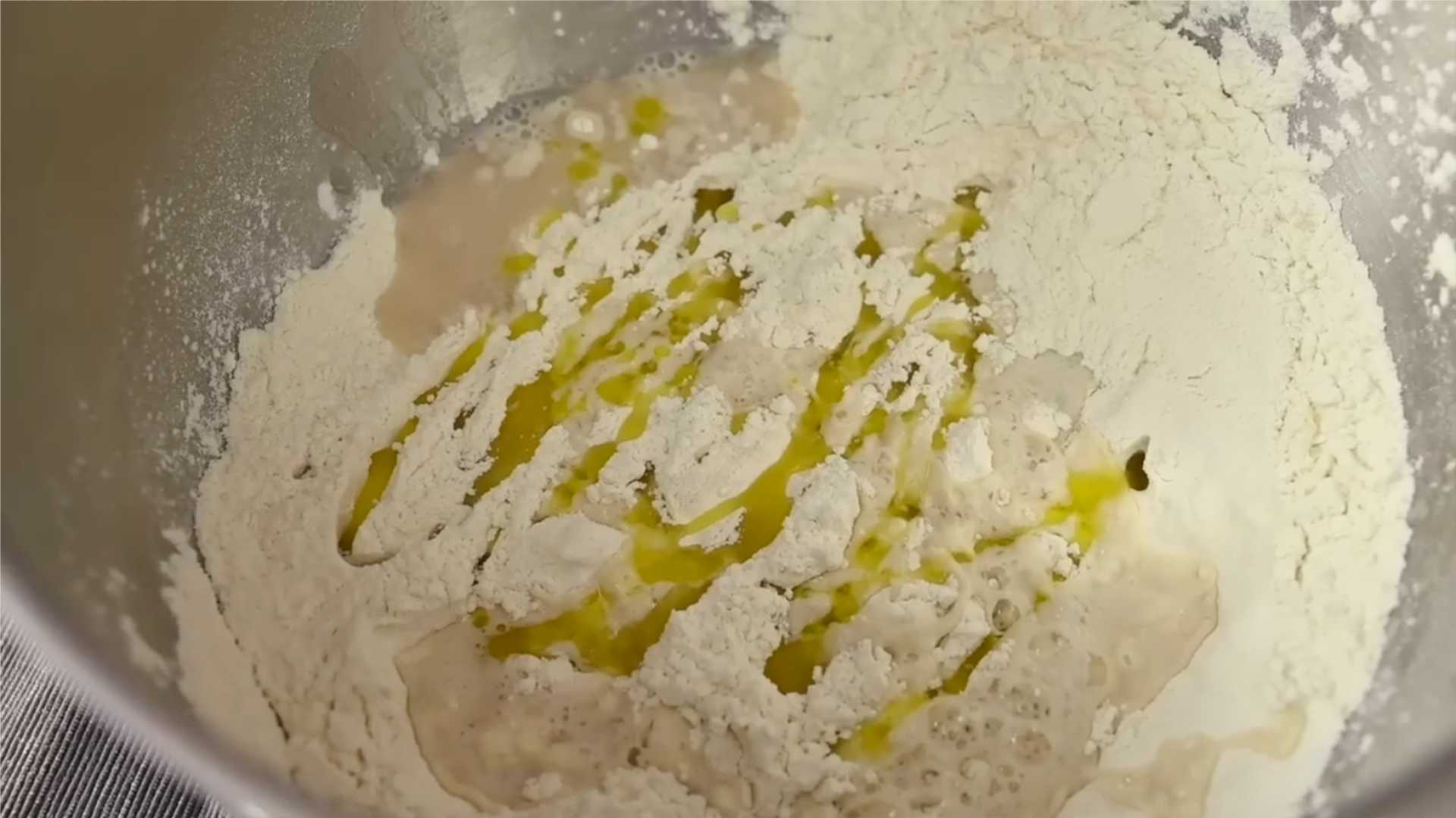 Pâte à pizza levée - Étape 4