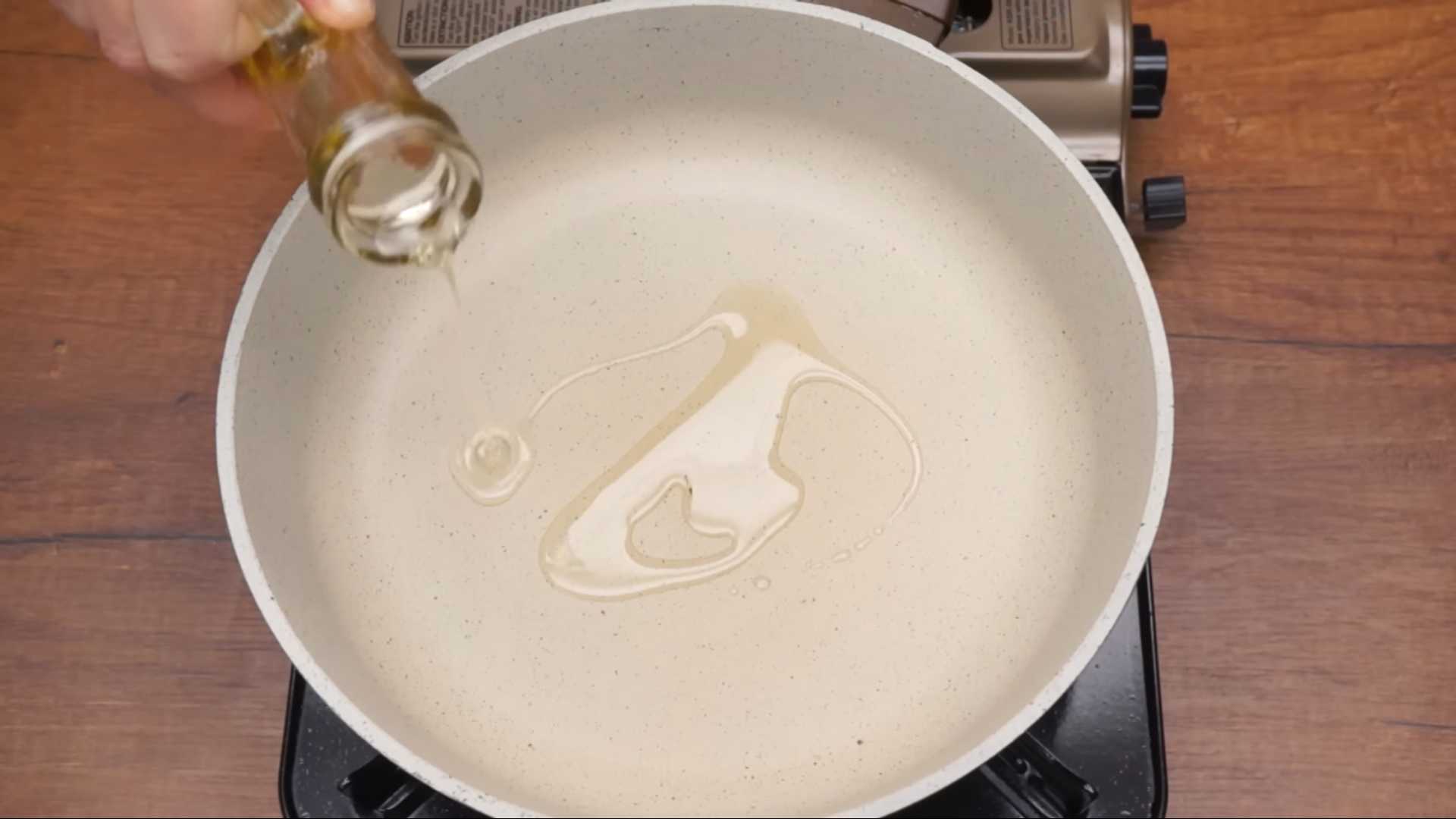 Pizza sans levure à la poêle - Étape 7