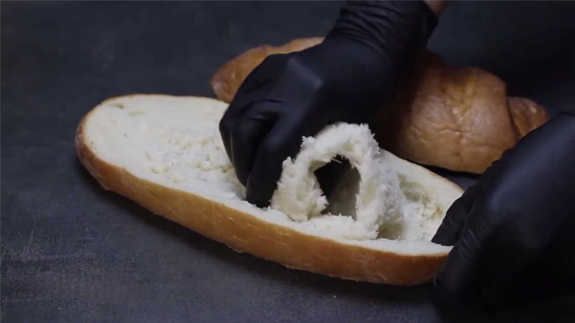 Mini pizza sur un pain au four - Étape 4