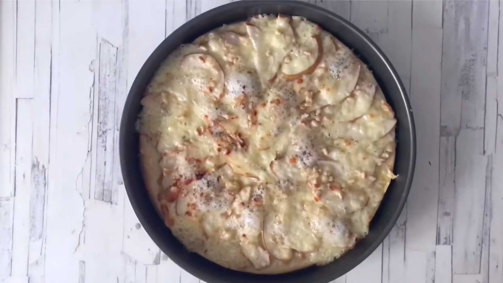 Pizza aux poires et au gorgonzola - Étape 11