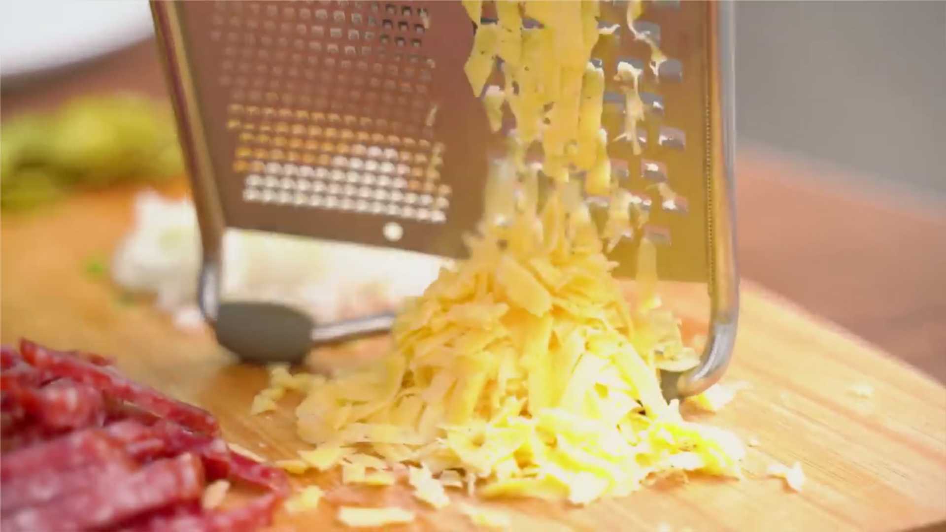 Pizza à la poêle sans crème fraîche - Étape 6