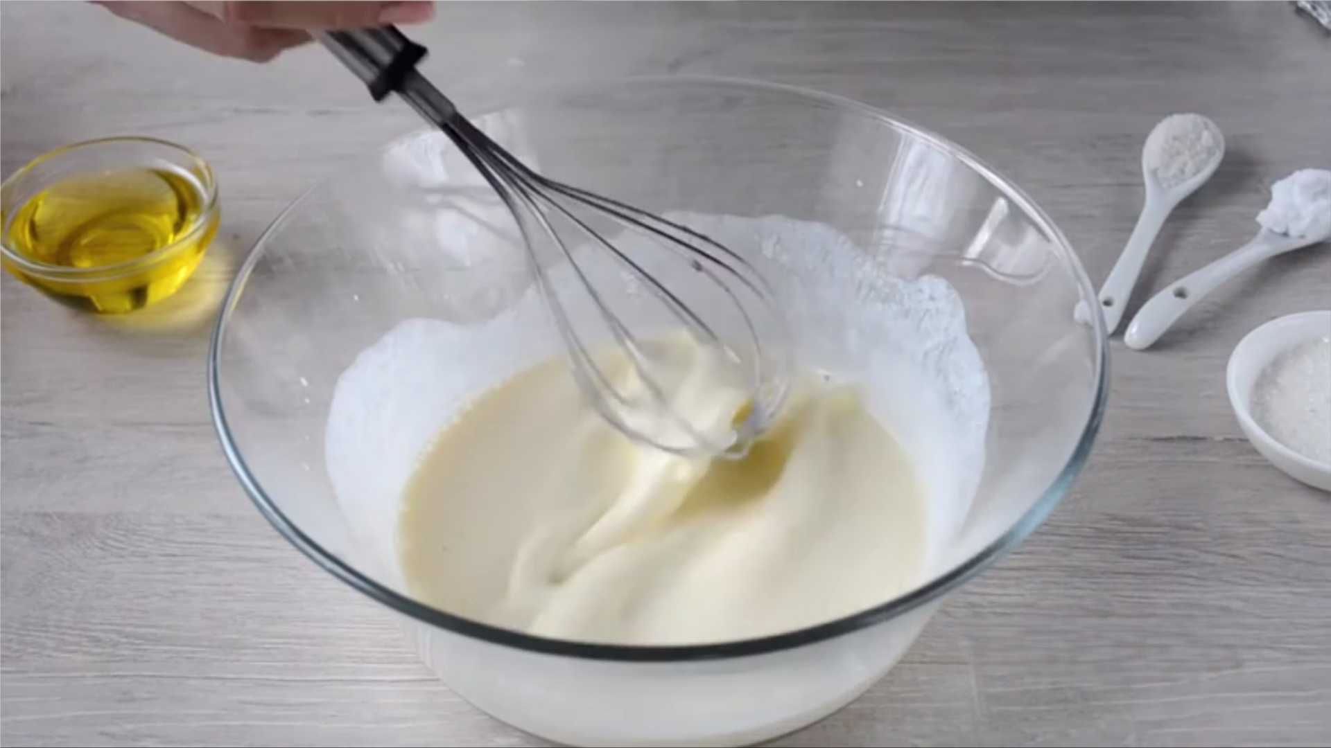 Pâte à pizza au kéfir sans levure - Étape 2