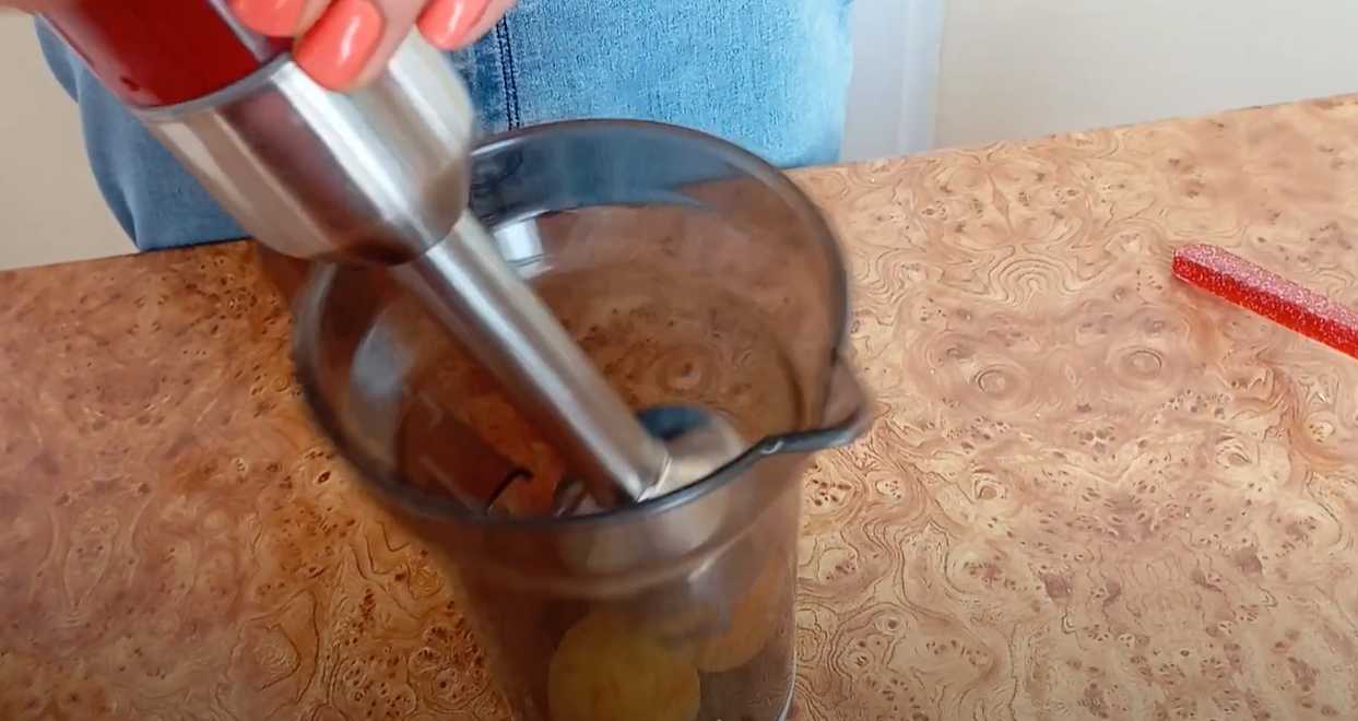 Glace maison à l'abricot - Étape 7