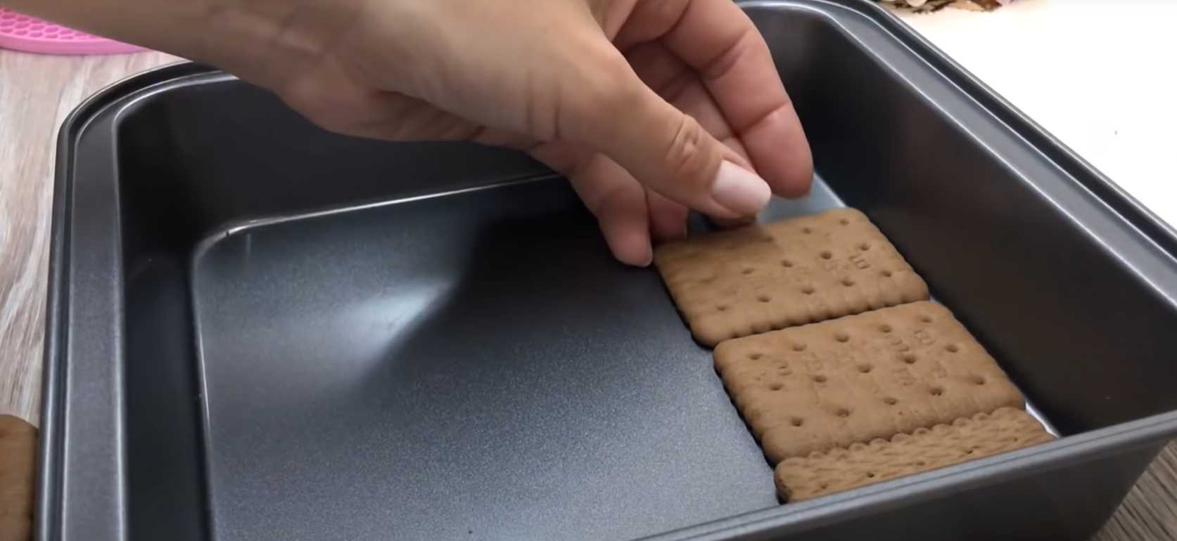 Crème glacée Plombir au lait concentré et aux biscuits - Étape 5