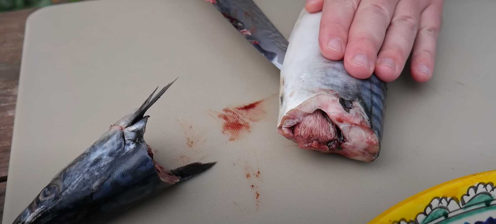 Brochettes de maquereau grillé avec apéritif épicé - Étape 1